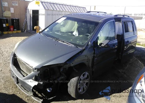 2007 Honda Odyssey Touring z USA, uszkodzony, nr VIN 5FNRL38897B076970